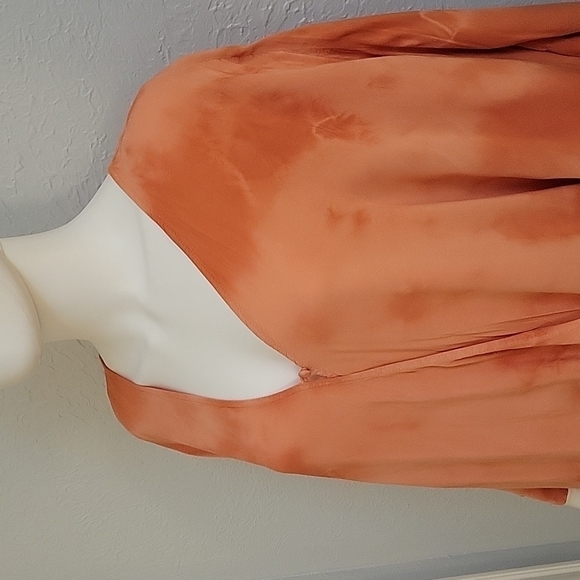 DEMOCRACY Orange Tie Dye Surplice Crossover Poncho Blouson Festival Blouse - Picture 3 of 9